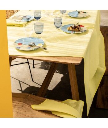 NUANCES COTON & LIN LIGHT YELLOW Square tablecloth 180 x 180 cm s'inspire de l'anatomie humaine